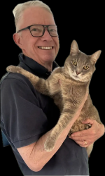 Reunited Male Cat last seen the creek bed between Ault Park territory and Deepwoods Lane, heading West, Cincinnati, OH 45208