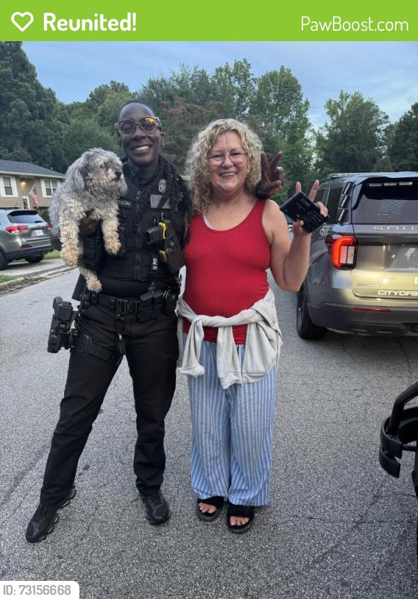 Reunited Female Dog last seen Dixon Farm Subdivision, Fayetteville, GA 30214