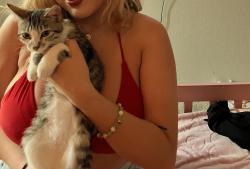 Lost Female Cat last seen Near jakes way, Santa Clarita, CA 91387