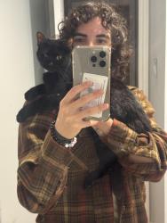 Lost Female Cat last seen Neighborhood right next to the sugar mill, New Iberia, LA 70563