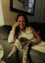 Lost Female Cat last seen Jackson South Jackson and Bayaud, Denver, CO 80209